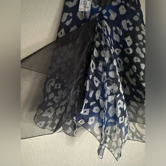 Giorgio Armani Silk Skirt size 42 VTG NWT - Picture 5 of 10